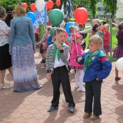 Bērnu gājiens Valkas/Valgas pilsētas svētkos 2014