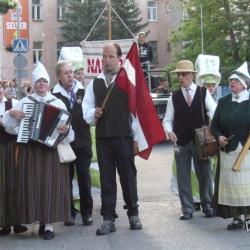 Valkas – Valgas dvīņu pilsētu festivāls, ielu svētki “No polkas līdz rokam”
