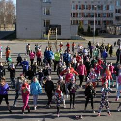 Sporta diena kopā ar vecākiem “Lieldienas gaidot!” Valkas pamatskolā