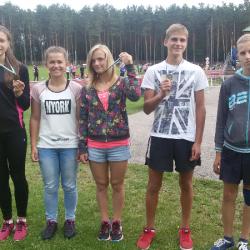 Valcēnieši startē vieglatlētikas sacensībās jauniešiem “Valmieras spēles 2015″