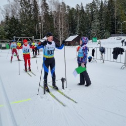 Valkas novada sporta veterāni LSVS 59. sporta spēlēs distanču slēpošanā (R.Rastaks)